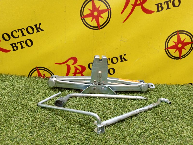 Домкрат, 1500 рублей, Красноярск