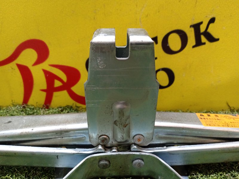 Домкрат, 1500 рублей, Красноярск