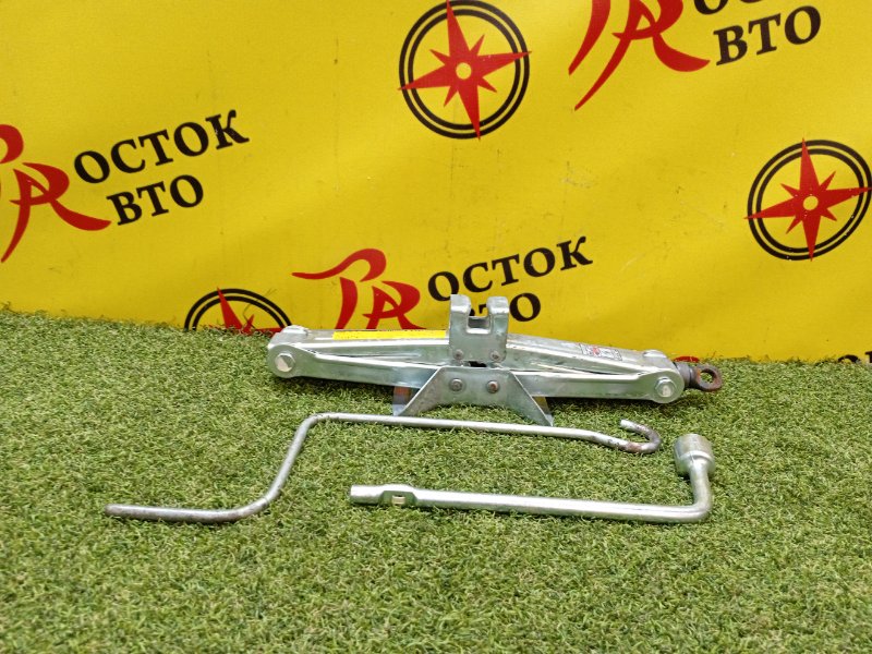 Домкрат, 1500 рублей, Красноярск