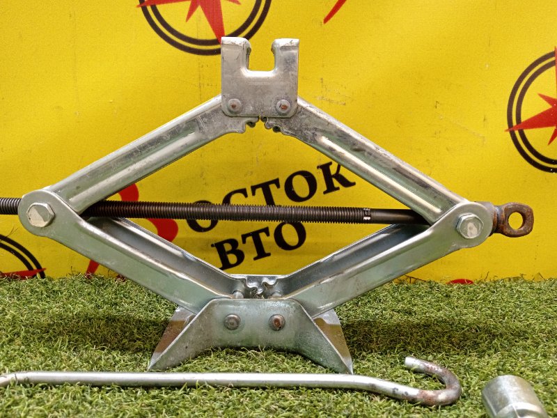 Домкрат, 1500 рублей, Красноярск