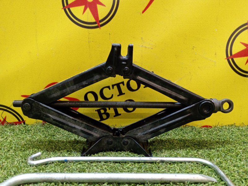 Домкрат, 1000 рублей, Красноярск