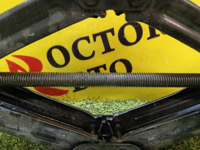 Домкрат, 1000 рублей, Красноярск