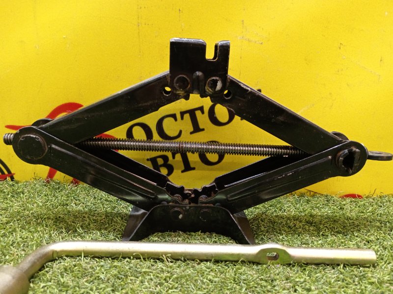 Домкрат, 800 рублей, Красноярск