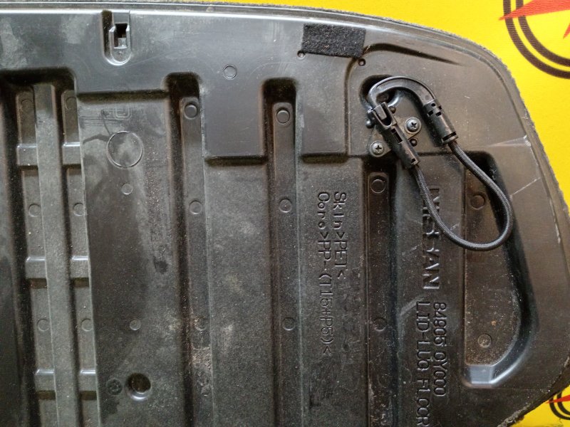 пол багажника, 300 рублей, Красноярск