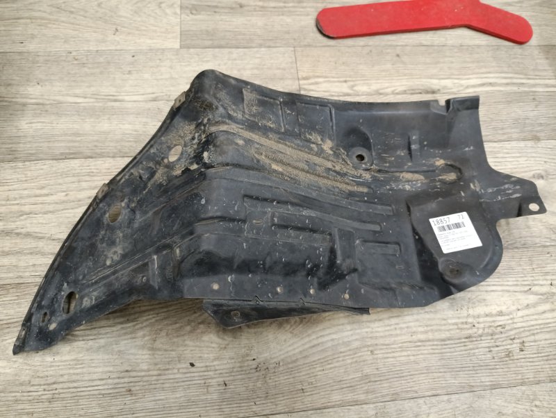 Подкрылок, 800 рублей, Красноярск