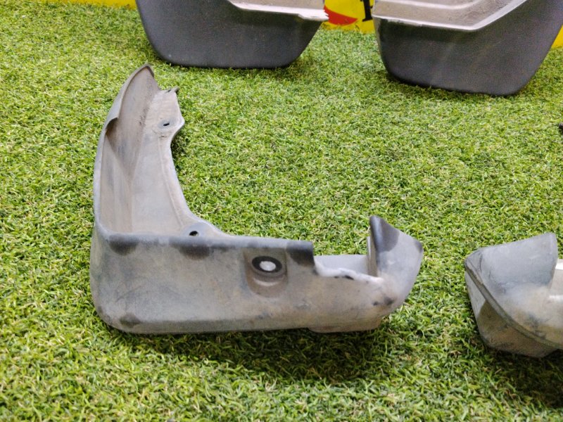 Брызговик, 1500 рублей, Красноярск