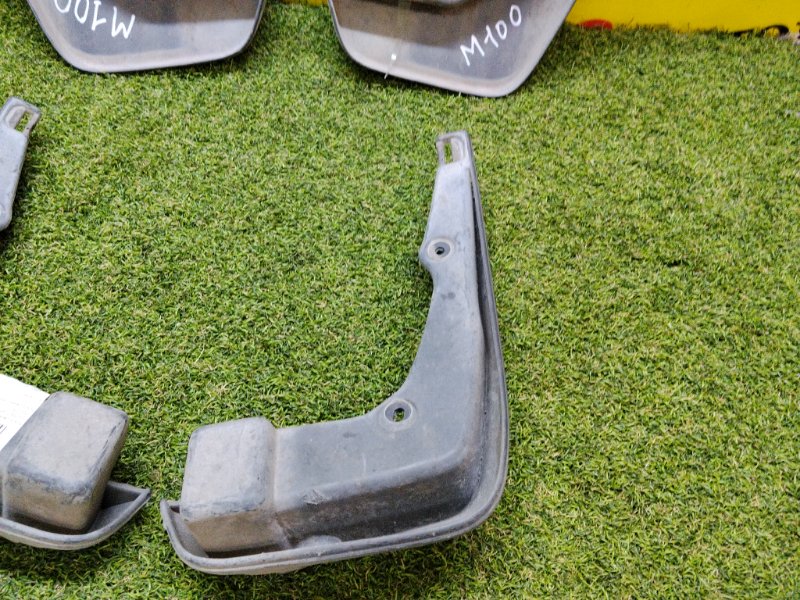 Брызговик, 1500 рублей, Красноярск