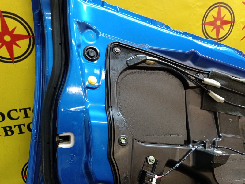 Дверь боковая, 13000 рублей, Красноярск