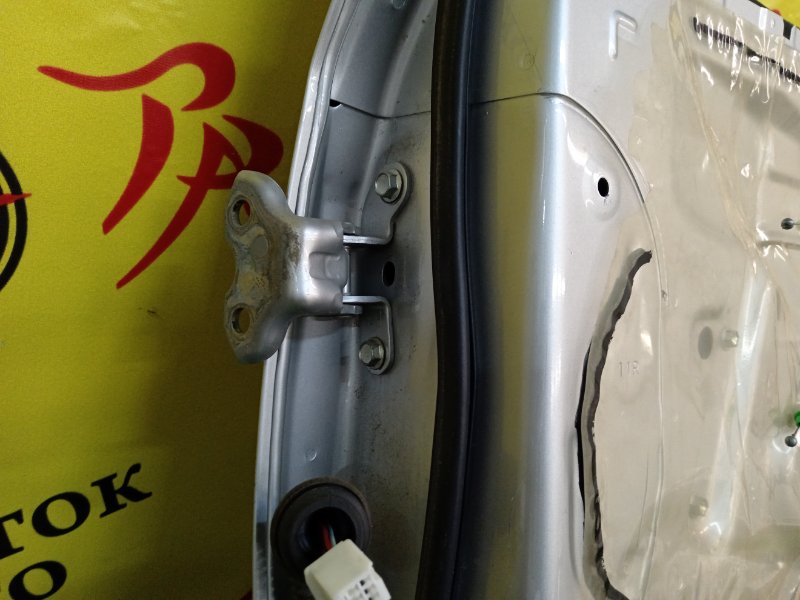 Дверь боковая, 5500 рублей, Красноярск