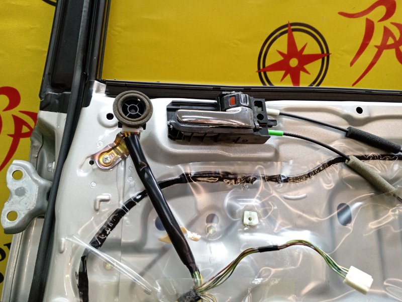 Дверь боковая, 6500 рублей, Красноярск