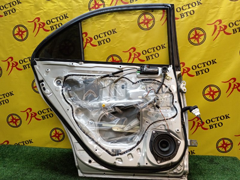 Дверь боковая, 9000 рублей, Красноярск