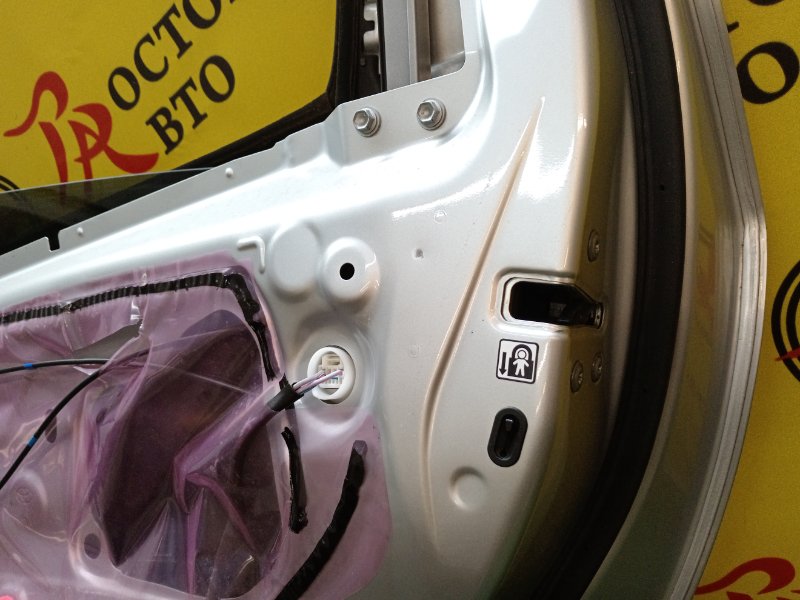 Дверь боковая, 5500 рублей, Красноярск