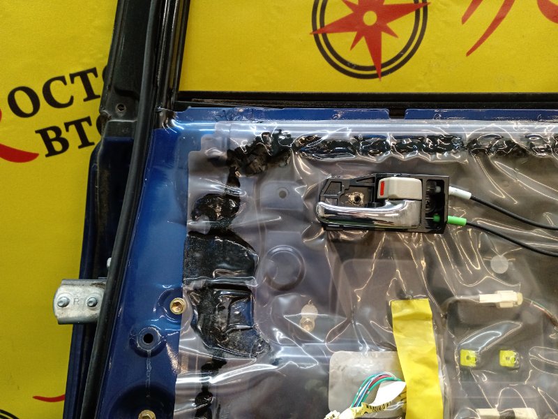 Дверь боковая, 3200 рублей, Красноярск