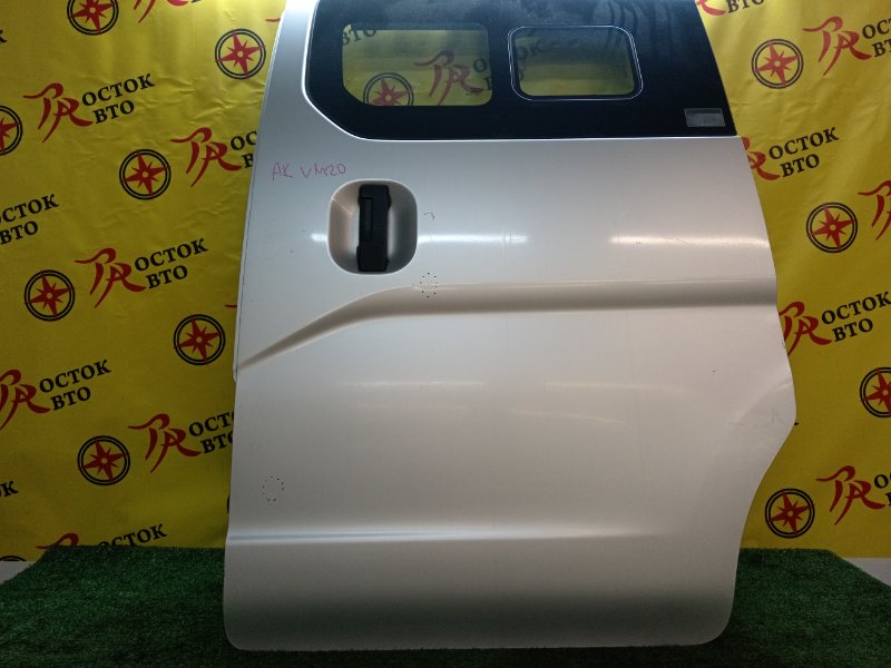 Дверь боковая, 7500 рублей, Красноярск