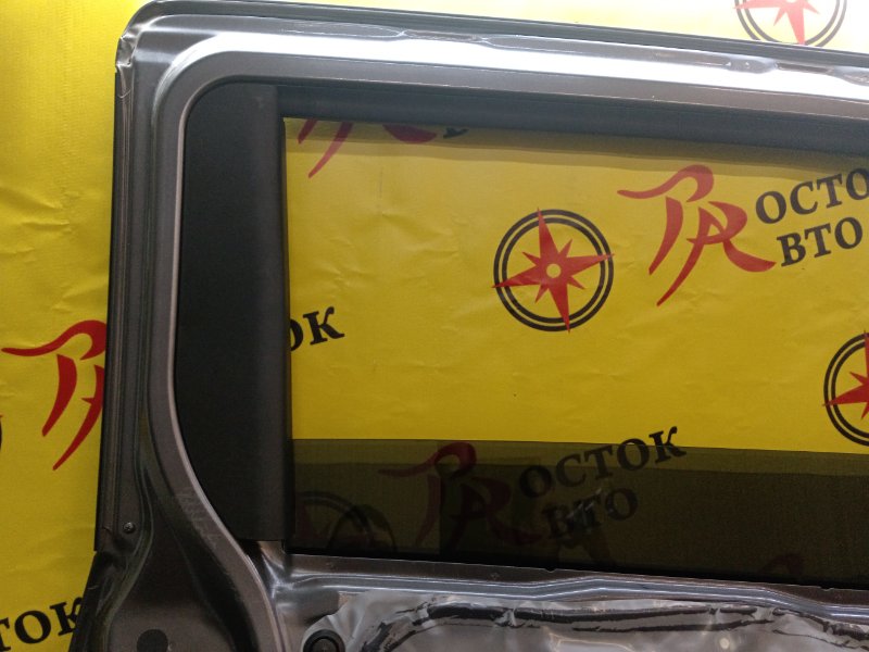 Дверь боковая, 24000 рублей, Красноярск