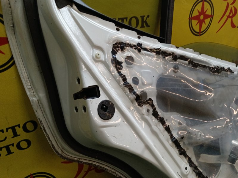 Дверь боковая, 6200 рублей, Красноярск