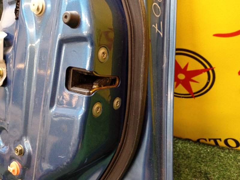 Дверь боковая, 4200 рублей, Красноярск