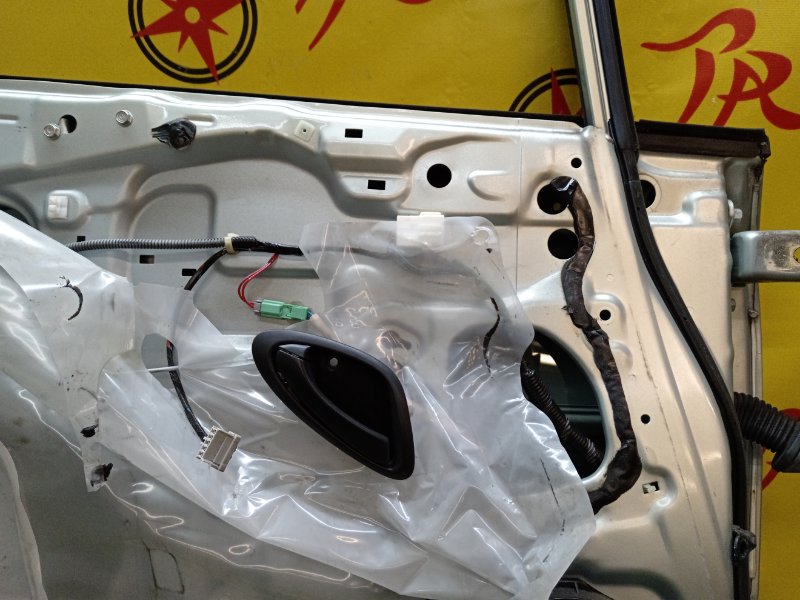 Дверь боковая, 6800 рублей, Красноярск