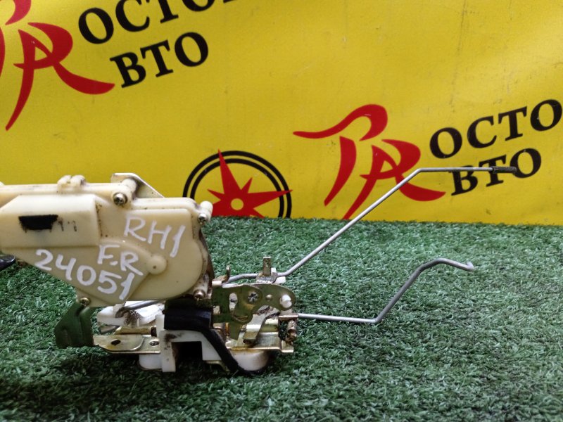 Замок боковой двери, 1400 рублей, Красноярск