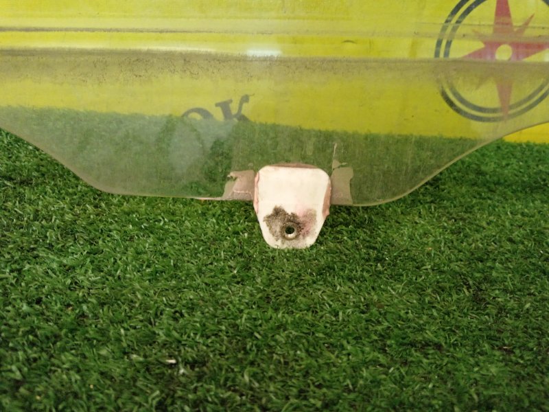 стекло боковое, 1800 рублей, Красноярск