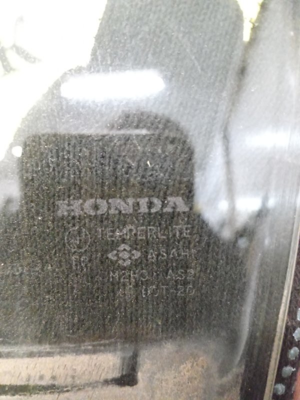 стекло боковое, 1800 рублей, Красноярск