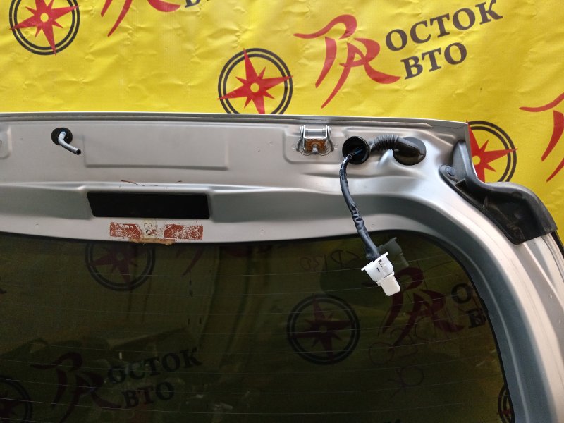 Дверь багажника, 8000 рублей, Красноярск