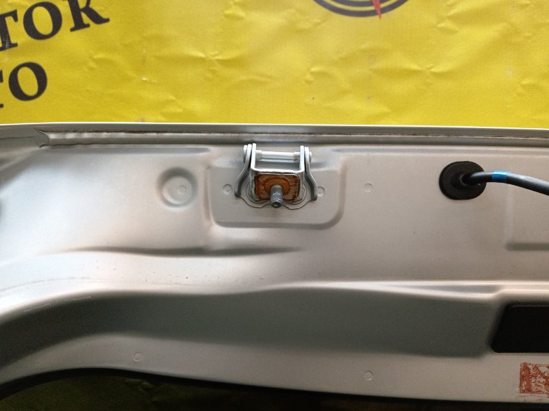 Дверь багажника, 8000 рублей, Красноярск