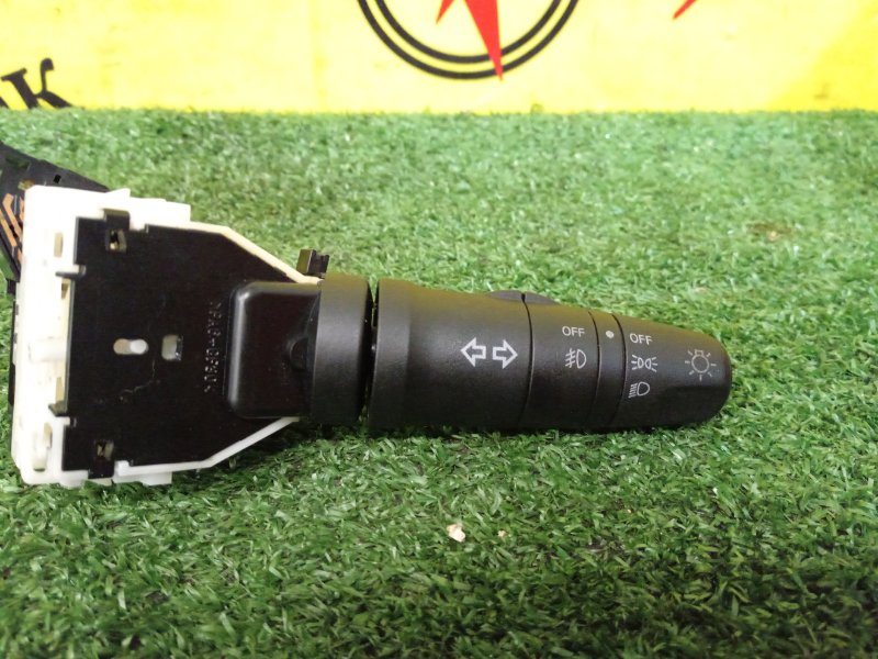 Переключатель подрулевой, 500 рублей, Красноярск