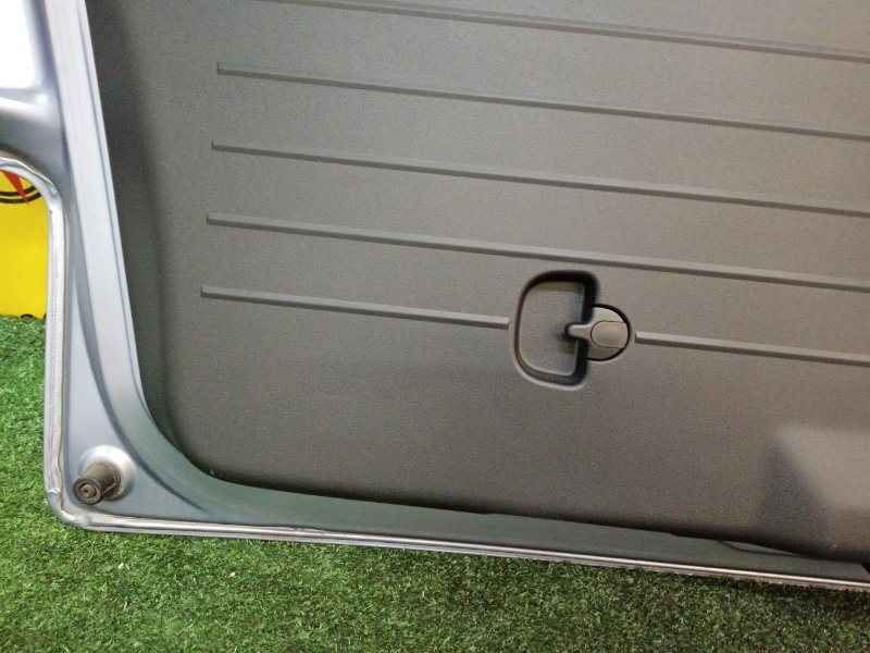 Дверь багажника, 10000 рублей, Красноярск