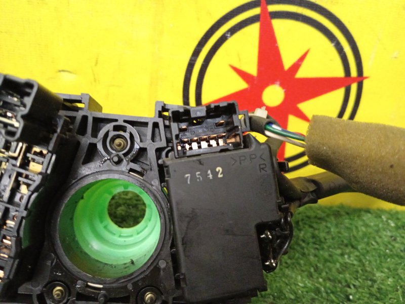 Переключатель подрулевой, 1000 рублей, Красноярск