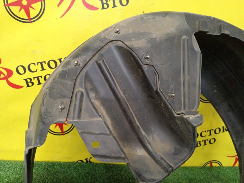 Подкрылок, 500 рублей, Красноярск