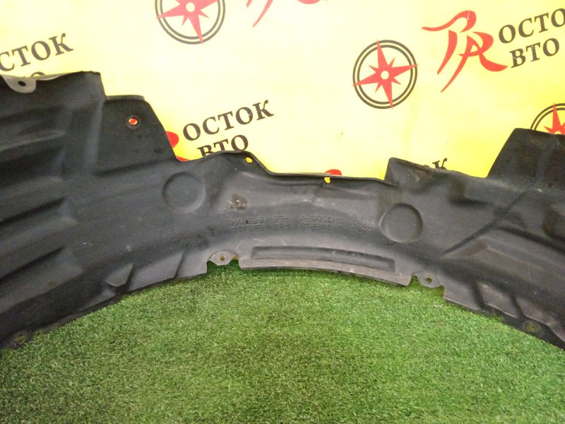 Подкрылок, 3000 рублей, Красноярск