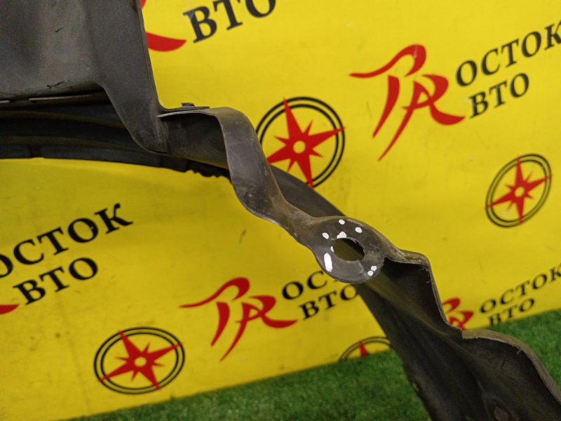 Подкрылок, 400 рублей, Красноярск