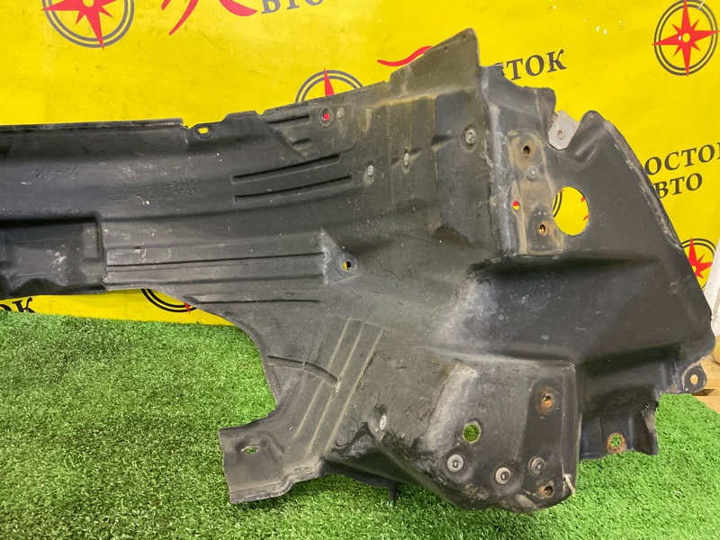 Подкрылок, 1300 рублей, Красноярск