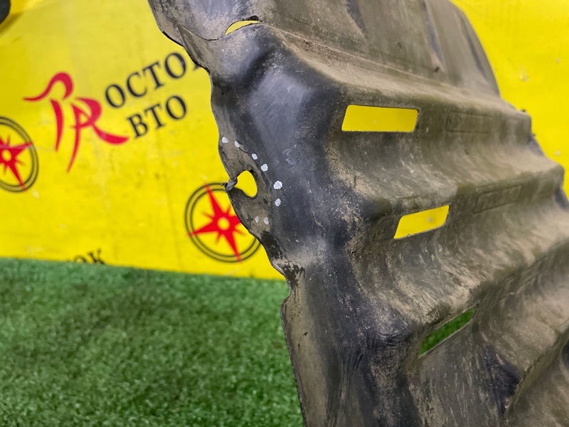 Подкрылок, 800 рублей, Красноярск