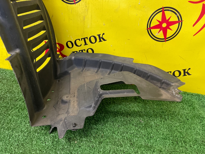 Подкрылок, 4000 рублей, Красноярск