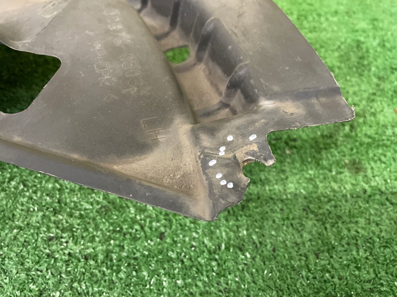 Подкрылок, 4000 рублей, Красноярск