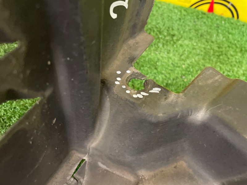 Подкрылок, 4000 рублей, Красноярск