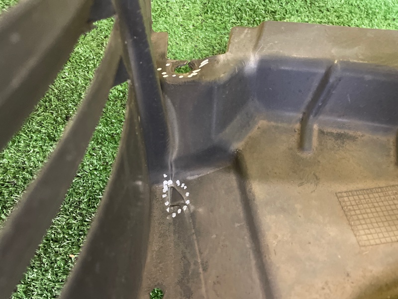 Подкрылок, 4000 рублей, Красноярск