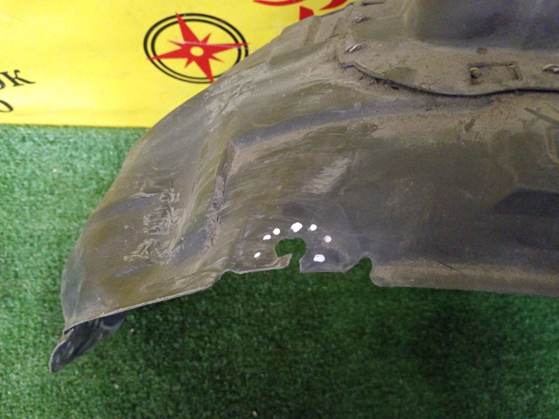 Подкрылок, 800 рублей, Красноярск