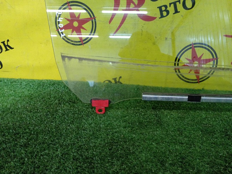 стекло боковое, 1000 рублей, Красноярск