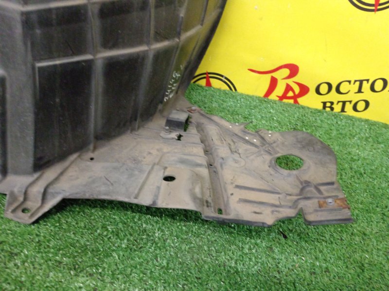 Подкрылок, 800 рублей, Красноярск