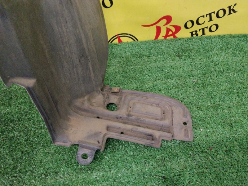 Подкрылок, 500 рублей, Красноярск