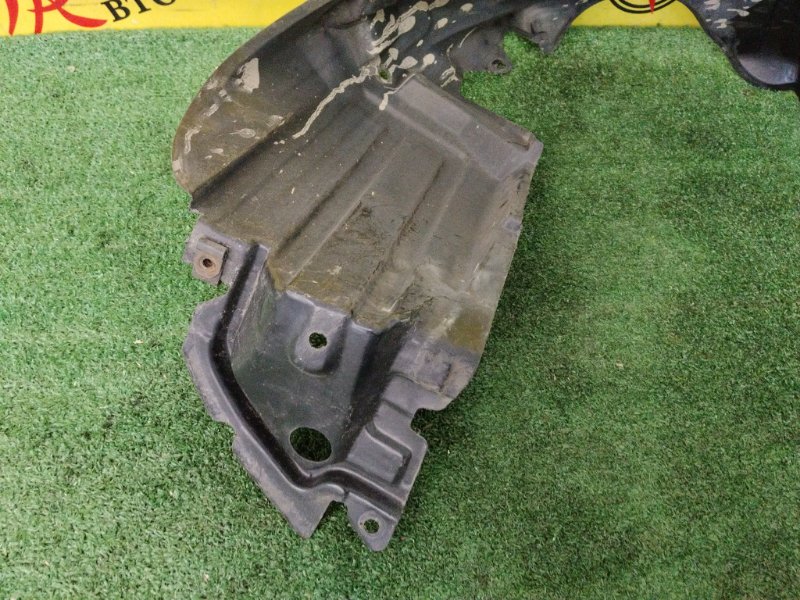 Подкрылок, 1900 рублей, Красноярск