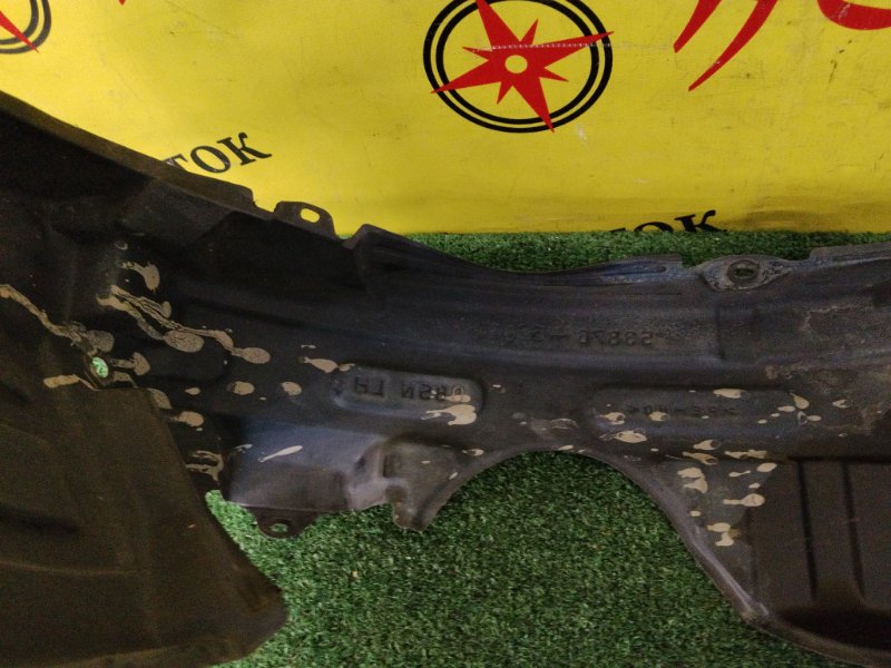 Подкрылок, 1900 рублей, Красноярск