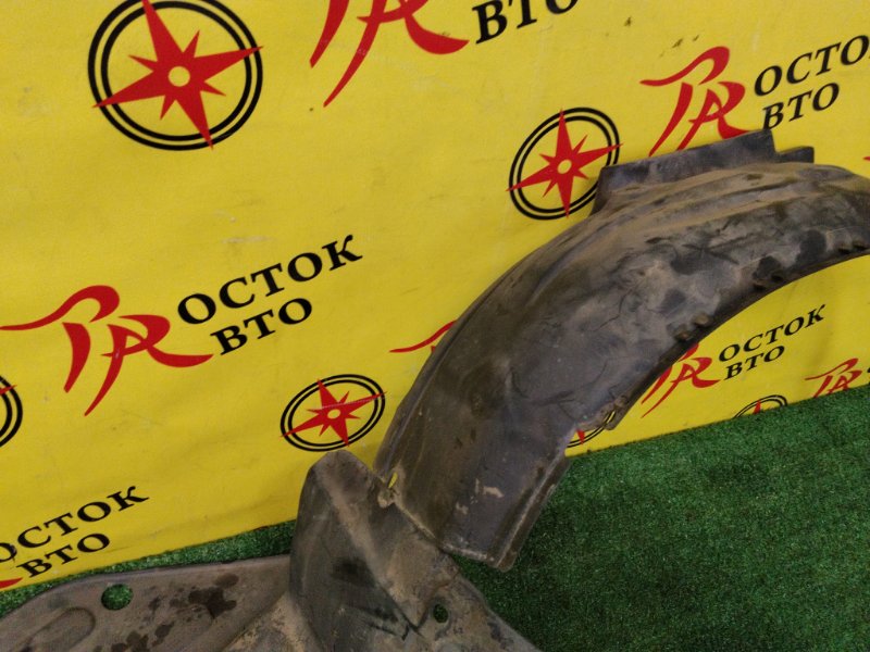 Подкрылок, 1000 рублей, Красноярск