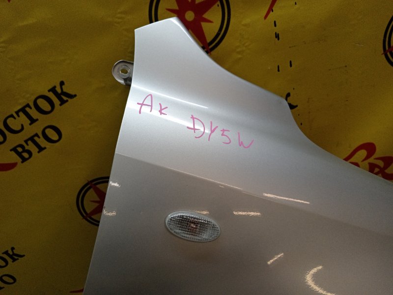 Крыло, 9000 рублей, Красноярск