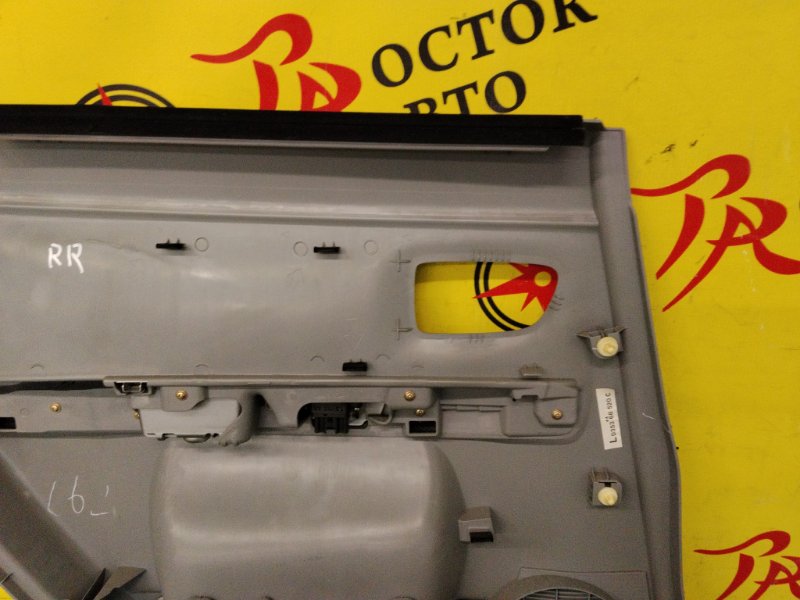 Обшивка боковой двери, 300 рублей, Красноярск