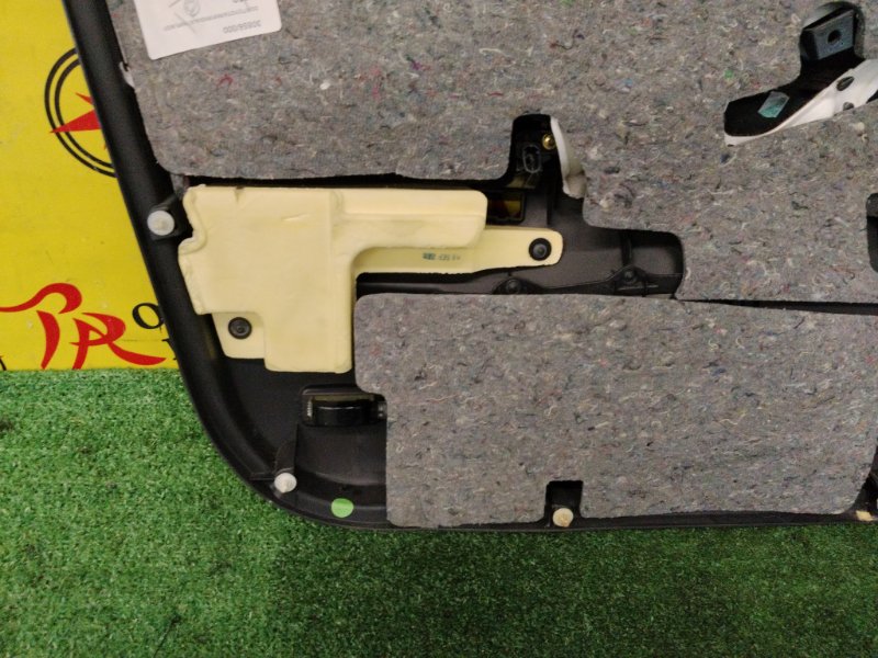 Обшивка боковой двери, 500 рублей, Красноярск