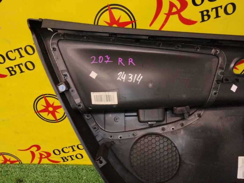 Обшивка боковой двери, 500 рублей, Красноярск